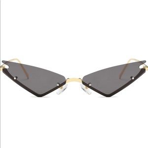 Armear small cat eye sunglasses